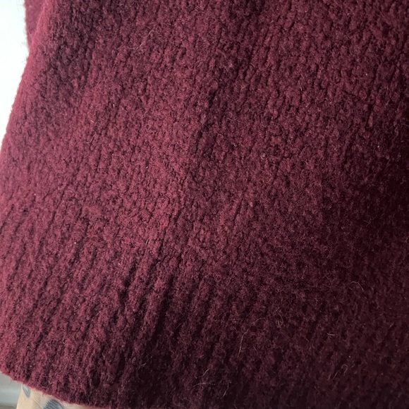 Zara Knit Oversized Sweater - Picture 4 of 5